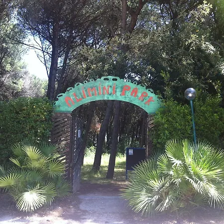 Ξενοδοχείο με διαμερίσματα Serra 1 4*