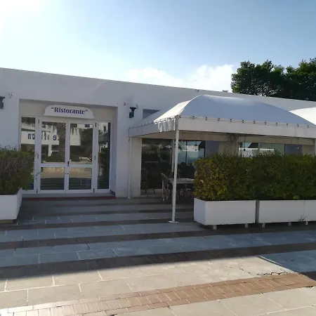 Serra 1 Ξενοδοχείο με διαμερίσματα Alimini